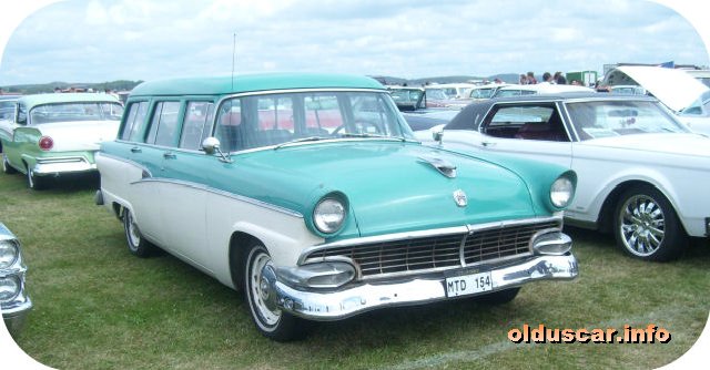 1956 Ford Country Sedan 4d 8p Station Wagon front